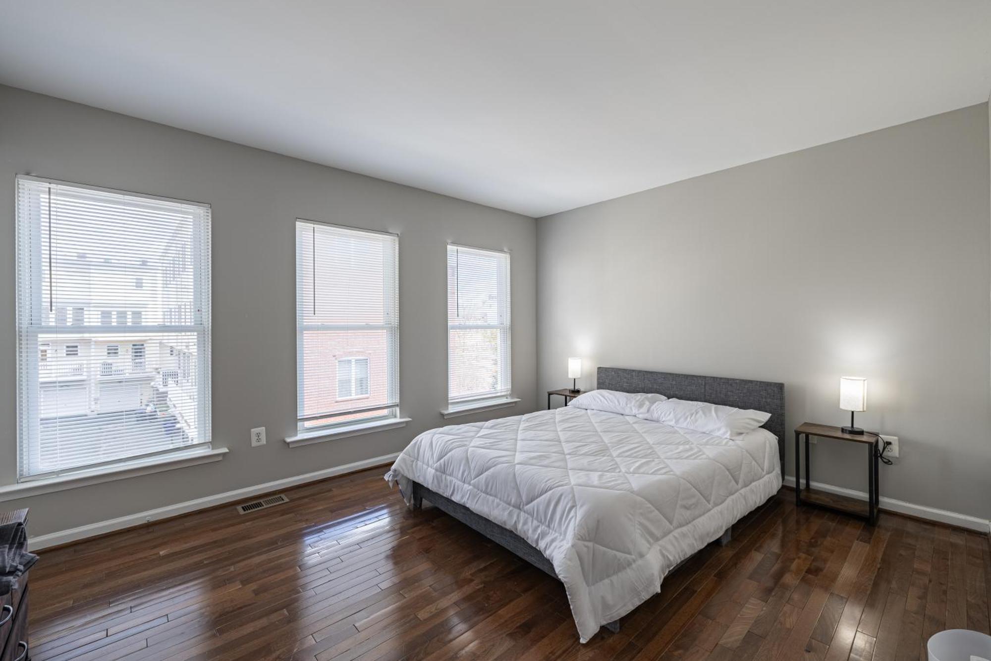 Lux Gorgeous 3br Townhome In Dc *
